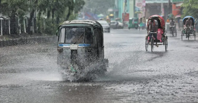 ঢাকায় বৃষ্টি